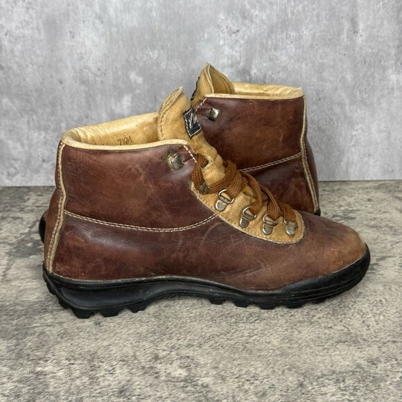 SOLD - Picture 11 of 15